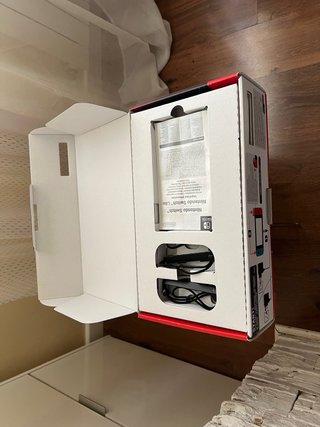 Caja Nintendo Switch