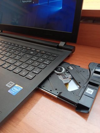 Ordenador portátil Lenovo Negro