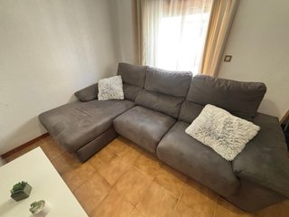 Sofá modular con chaiselongue