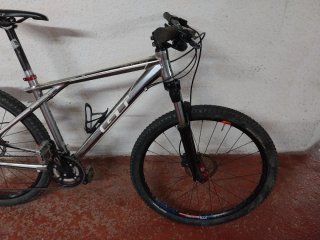 Bicicleta GT Avalanche