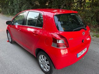 Toyota Yaris 2011