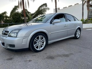 Opel Vectra 2004
