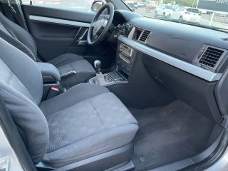 Opel Vectra 2004