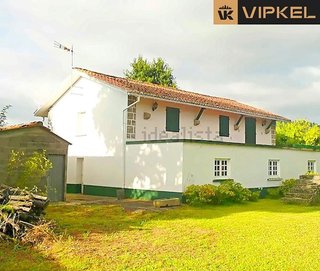 Chalet en venta en Neda