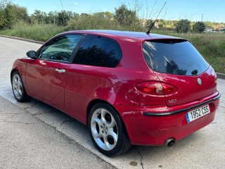 ALFA ROMEO ITV RECIEN PASADA 2027 PEGATINA TIPO B