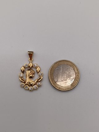 Colgante Oro 18k - Virgen Niña - 1,30 gr