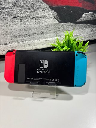 Nintendo Switch Completa + Accesorios.