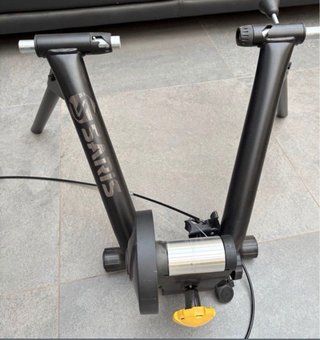 Rodillo de entrenamiento para bicicleta