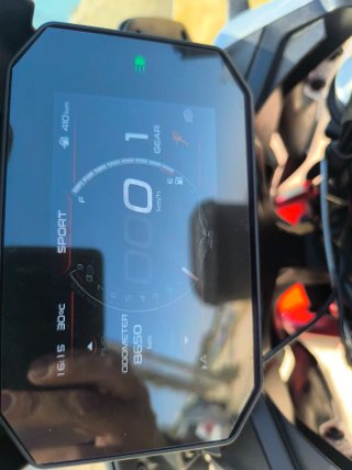 Moto Guzzi V85 TT Oct 2025