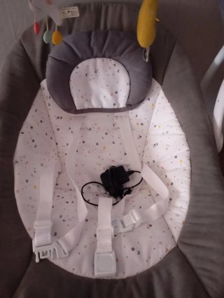 Hamaca columpio de bebé automática  con cable