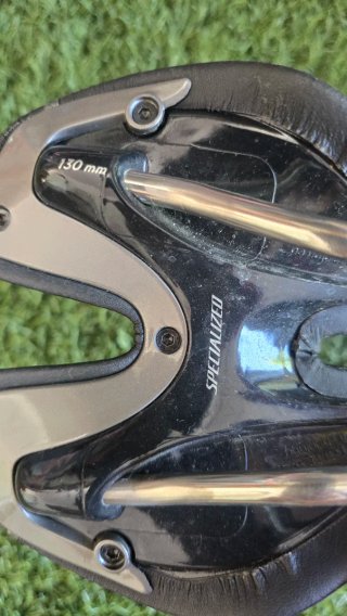 Sillín Specialized Body Geometry Negro