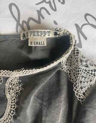 Mono Holy Preppy encaje blanco talla S