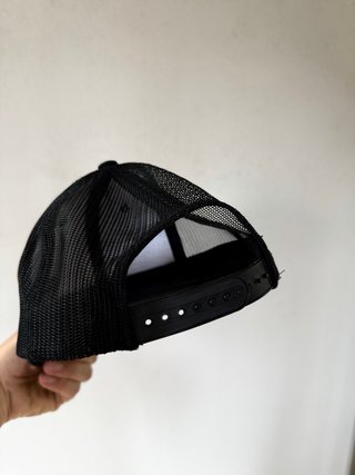Cappellino nero Surf City El Salvador