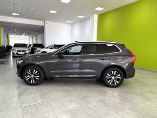 Volvo XC60 Momentum Pro 4x4 B5 2.0D 235CV AutoMHEV