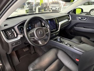 Volvo XC60 Momentum Pro 4x4 B5 2.0D 235CV AutoMHEV