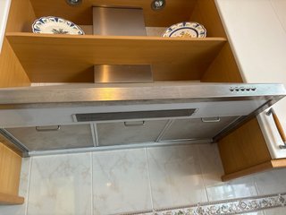 Cocina completa madera y cristal con electrodomest