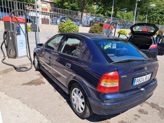 Opel Astra 2002
