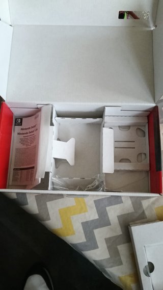Caja Nintendo Switch