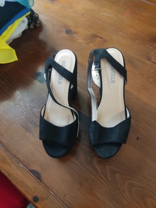 Scarpe con tacco nere