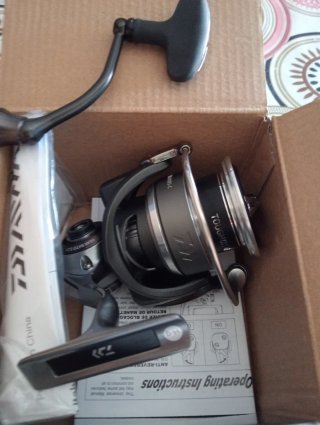 Carrete Daiwa LEXA E LT 5000S-C