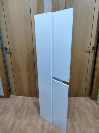 Armario de baño alto blanco
