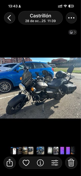 Keeway Superlight 125 Negra