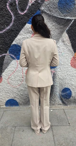 Traje de chaqueta y pantalón pinstripe