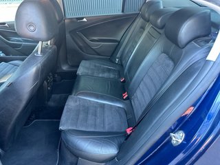 Volkswagen Passat 2010