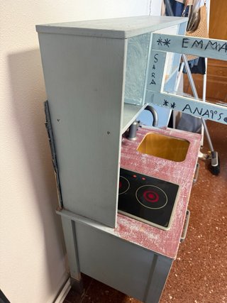Cocinita de madera para niños