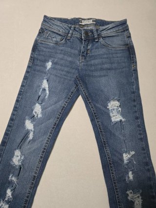 VAQUEROS MARCA TERRANOVA TALLA 34