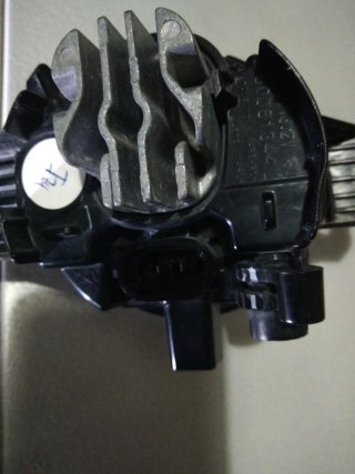 Faro Antiniebla izquierdo LED Nissan Juke