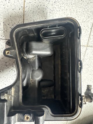 Caja Filtro Aire Suzuki Burgman 400 2009