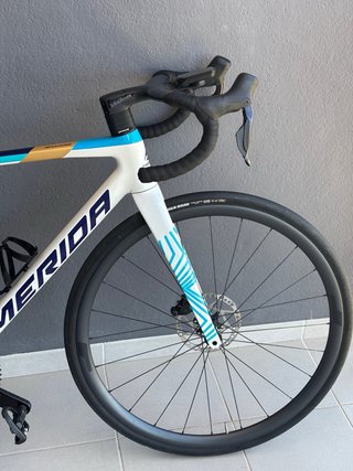 Bicicleta Mérida Scultura 6000 (2025)