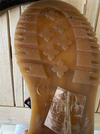 Botas de charol mujer burdeos