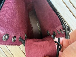 Botas de charol mujer burdeos