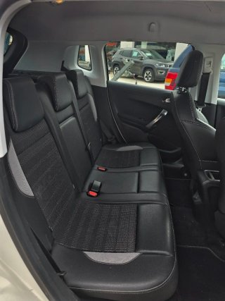Peugeot 2008 2016