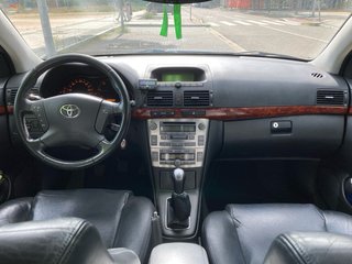 Toyota Avensis 2005