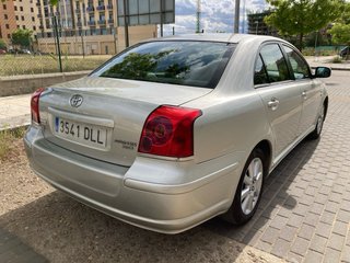 Toyota Avensis 2005