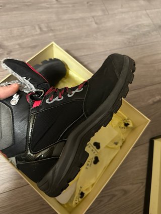 Scarpe Quechua impermeabili nere e rosa