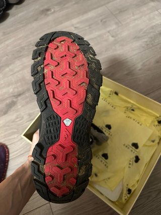 Scarpe Quechua impermeabili nere e rosa