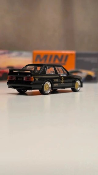 Mini GT BMW M3 #3 1987 black