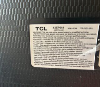 Televisor 42”  Smart TV TCL Negro/Plata