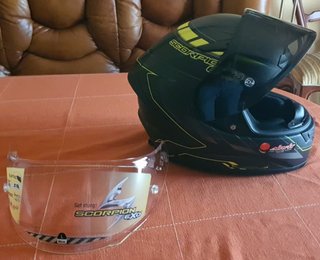 Casco Scorpion 2000 EVO Air Cup Negro/Amarillo