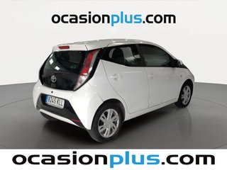 Toyota Aygo 1.0 70 x-play 51 kW (69 CV)