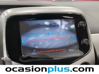 Toyota Aygo 1.0 70 x-play 51 kW (69 CV)