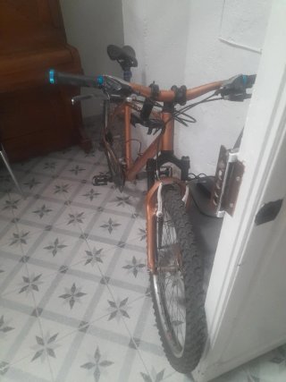 Bicicleta con cambios Shimano