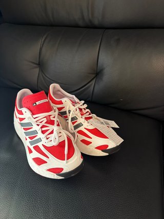 Zapatillas Adidas Adizero Rojas y Blancas