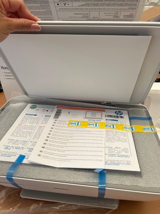 Impresora HP DeskJet 2820e