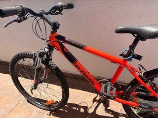 Bicicleta infantil Btwin naranja