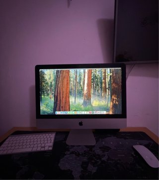 iMac 21” 8GB RAM 256GB Almacenamiento
